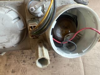 bontott LADA 110 Bal Fényszóró