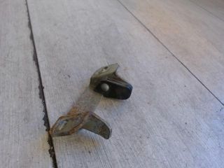 bontott LADA 110 Csomagtérajtó Ütköző