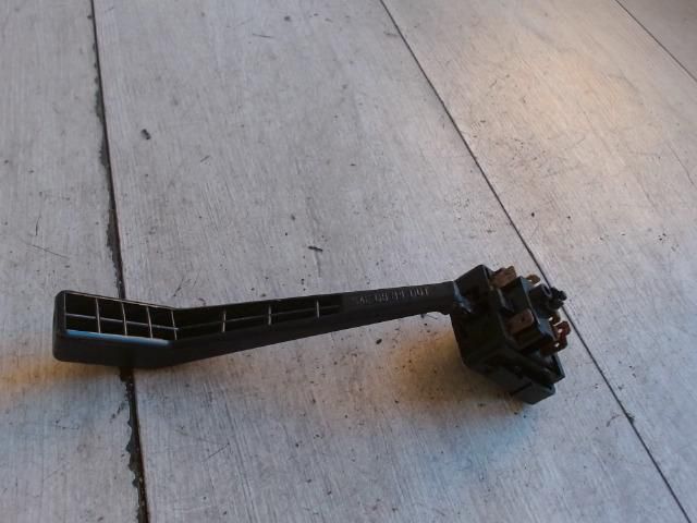 bontott LADA 110 Jobb Kormánykapcsoló Ablaktörlő