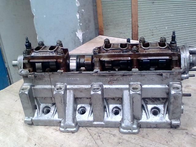 bontott LADA 111 Hengerfej