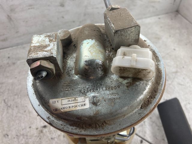 bontott LADA 111 Üzemanyag Szivattyú