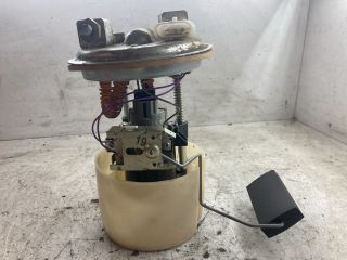 bontott LADA 111 Üzemanyag Szivattyú