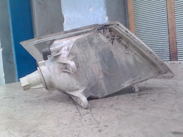 bontott LADA 111 Bal első Irányjelző