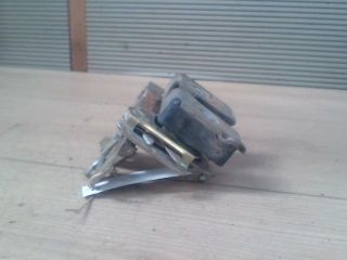 bontott LADA 111 Jobb első Ajtózár