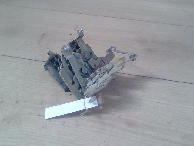 bontott LADA 111 Jobb első Ajtózár