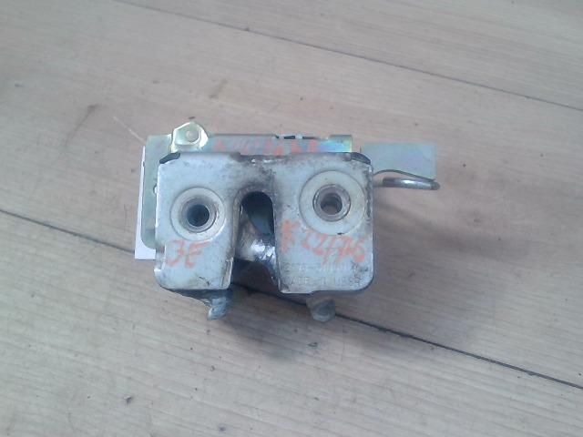 bontott LADA 111 Jobb első Ajtózár