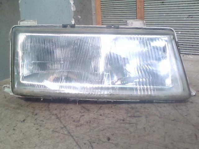 bontott LADA 111 Jobb Fényszóró