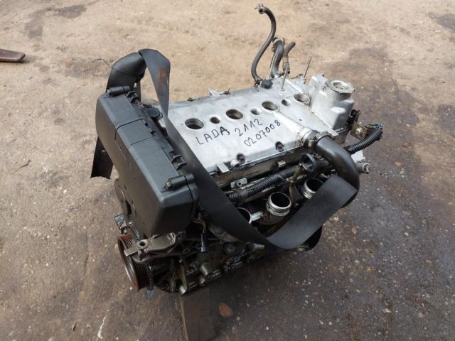 bontott LADA 112 Motor (Fűzött blokk hengerfejjel)