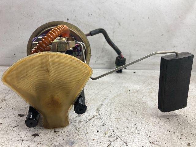 bontott LADA 112 Üzemanyag Szivattyú