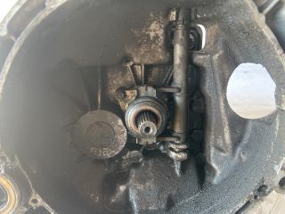 bontott LADA 112 Váltó (Mechanikus)