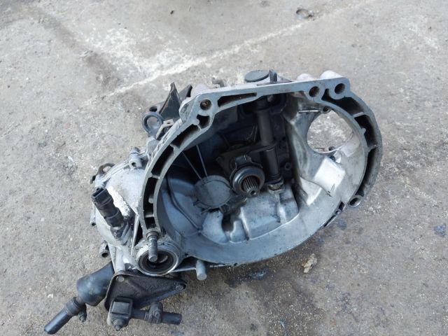 bontott LADA 112 Váltó (Mechanikus)