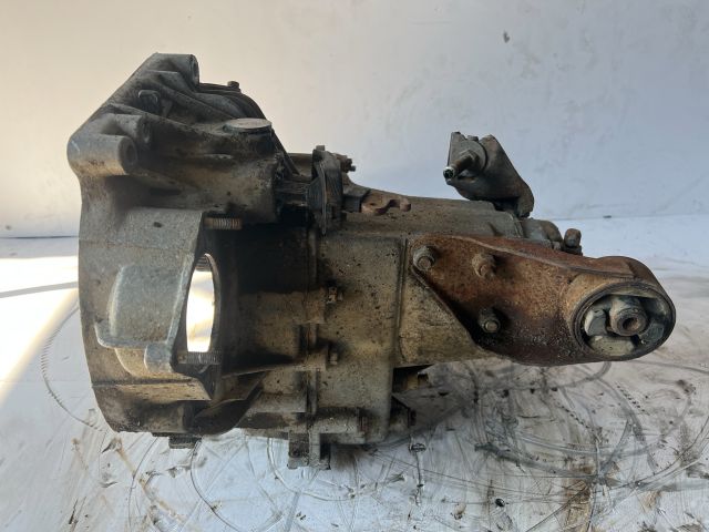 bontott LADA 112 Váltó (Mechanikus)