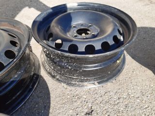 bontott LADA 112 Acélfelni Szett Gumival