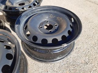 bontott LADA 112 Acélfelni Szett Gumival