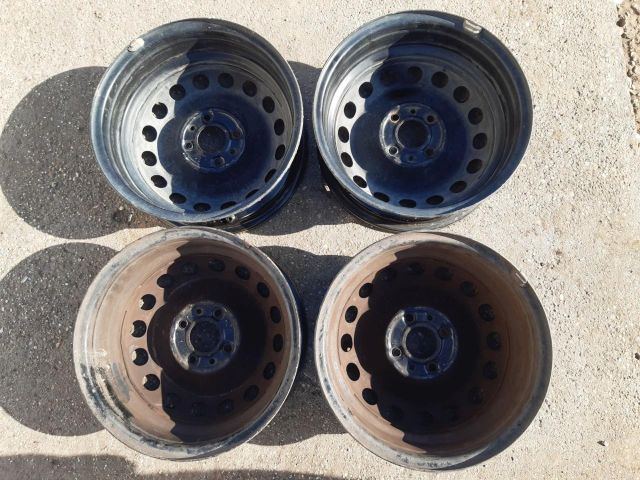 bontott LADA 112 Acélfelni Szett Gumival