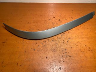 bontott LADA 112 Jobb Fényszóró Bajusz Díszléc