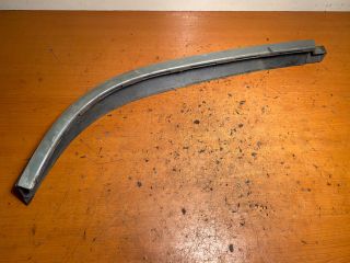 bontott LADA 112 Jobb Fényszóró Bajusz Díszléc