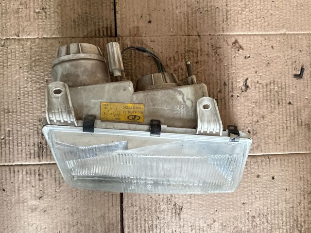 bontott LADA 112 Jobb Fényszóró