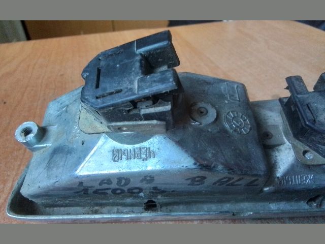 bontott LADA 1200-1500 Bal első Irányjelző