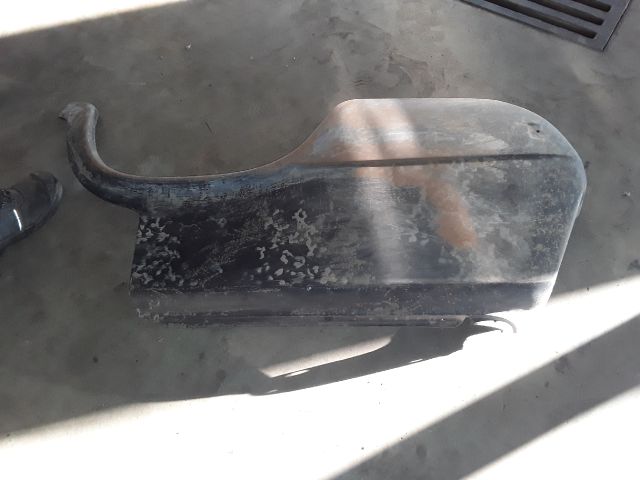 bontott LADA 1200-1500 Jobb hátsó Sárvédő