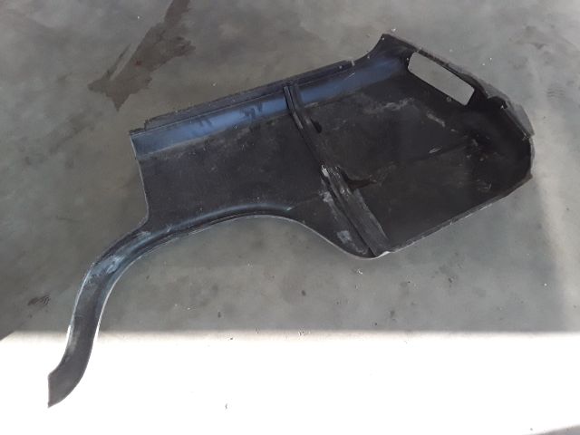 bontott LADA 1200-1500 Jobb hátsó Sárvédő