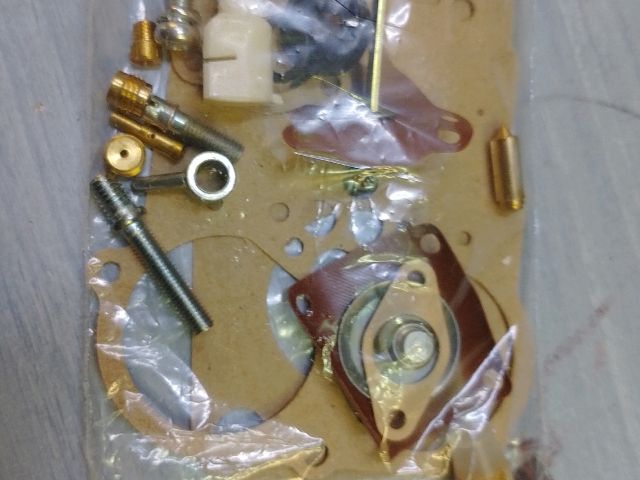 bontott LADA 1200-1600 Központi Injektor