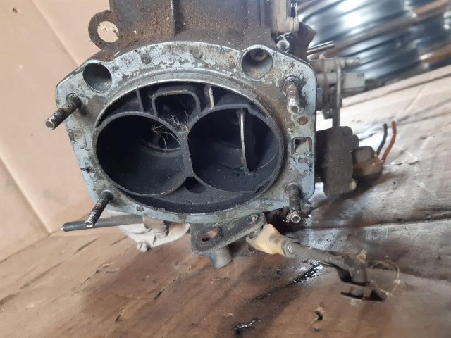 bontott LADA 1200-1600 Központi Injektor