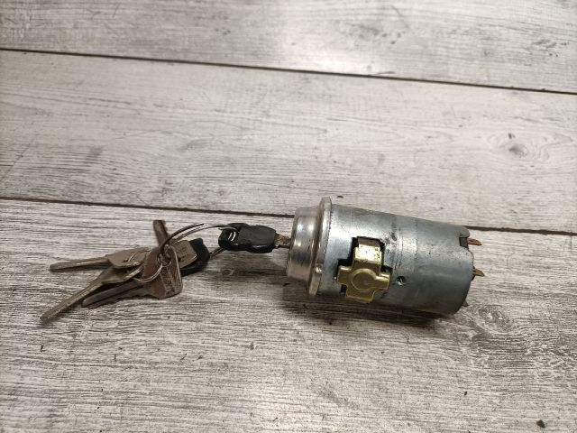 bontott LADA 1200-1600 Gyújtáskapcsoló