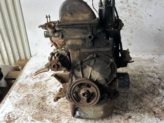 bontott LADA 1200-1600 Motor (Fűzött blokk hengerfejjel)