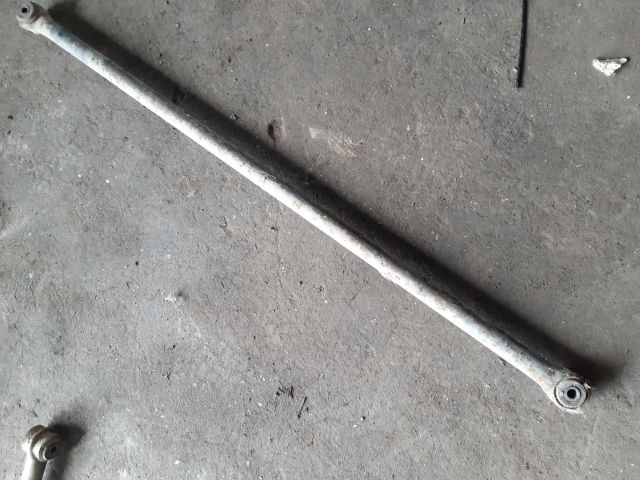 bontott LADA 1200-1600 Alsó Kereszttartó