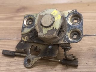 bontott LADA 1200-1600 Bal első Ajtózár