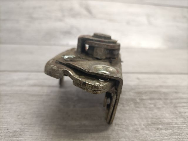 bontott LADA 1200-1600 Bal hátsó Ajtózár