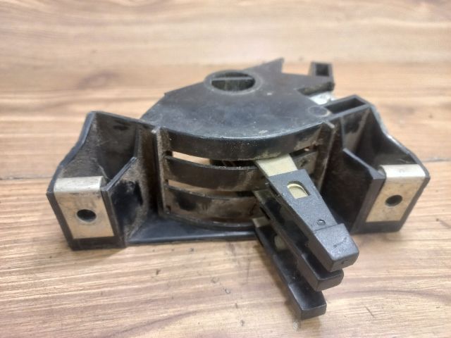 bontott LADA 1200-1600 Fűtéskapcsoló (Nem klímás)