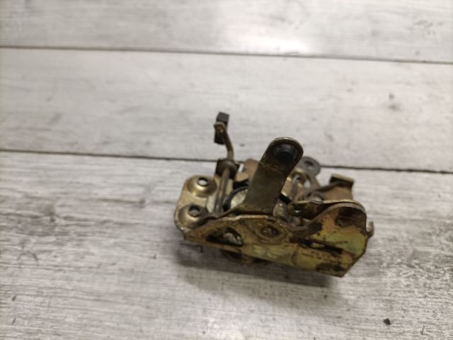 bontott LADA 1200-1600 Jobb első Ajtózár