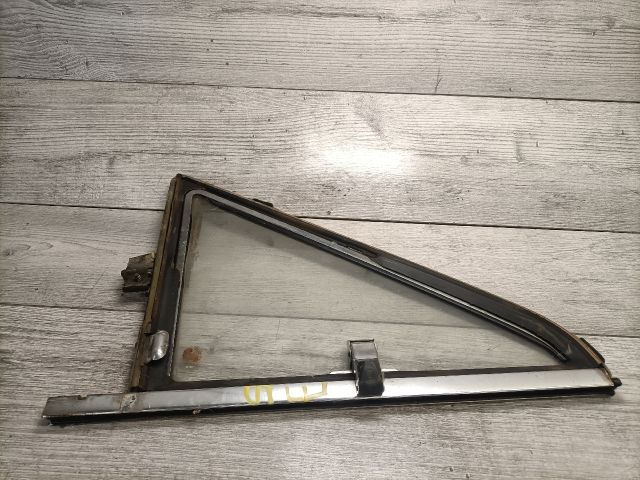 bontott LADA 1200-1600 Jobb első Fixüveg (Ajtóban)