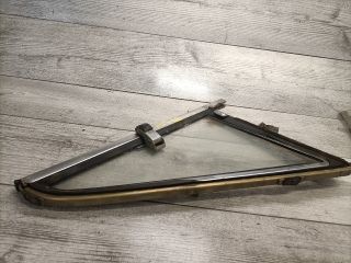 bontott LADA 1200-1600 Jobb első Fixüveg (Ajtóban)