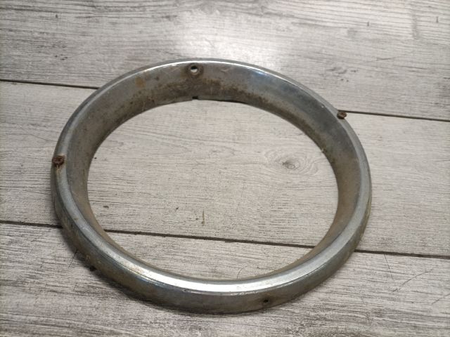 bontott LADA 1200-1600 Jobb Fényszóró Lámpakeret