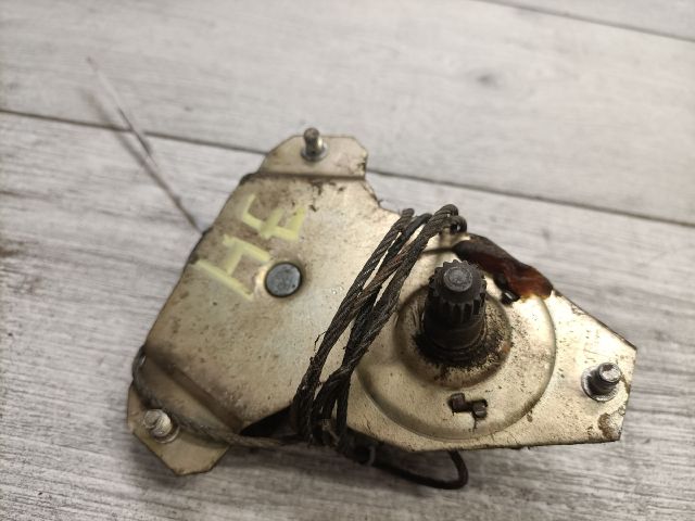 bontott LADA 1200-1600 Jobb hátsó Ablakemelő Szerkezet (Mechanikus)