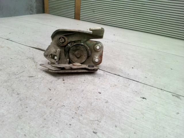 bontott LADA 1200-1600 Jobb hátsó Ajtózár