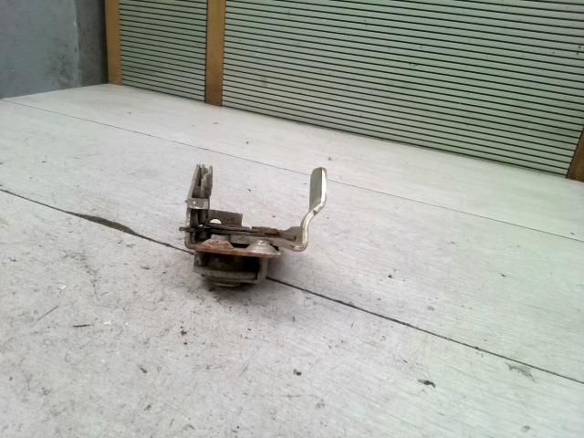 bontott LADA 1200-1600 Jobb hátsó Ajtózár