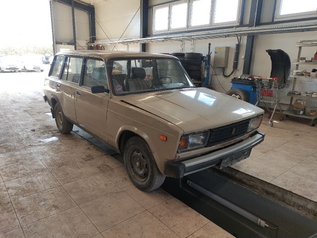 bontott LADA 1200-1600 Jobb hátsó Fixüveg (Ajtóban)