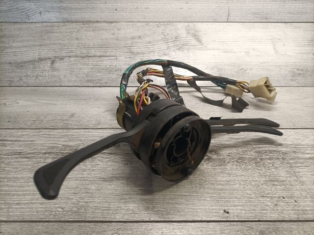 bontott LADA 1200-1600 Komplett Kormánykapcsoló (Bajuszkapcsoló)