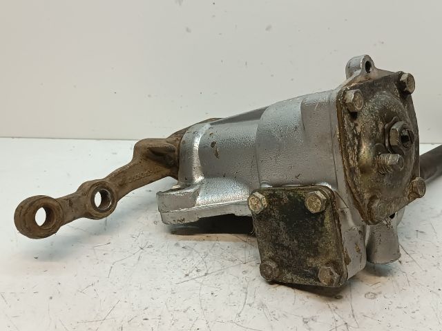 bontott LADA 1200-1600 Kormánymű Nem szervós