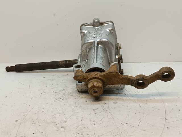 bontott LADA 1200-1600 Kormánymű Nem szervós