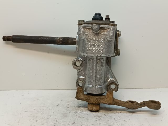 bontott LADA 1200-1600 Kormánymű Nem szervós