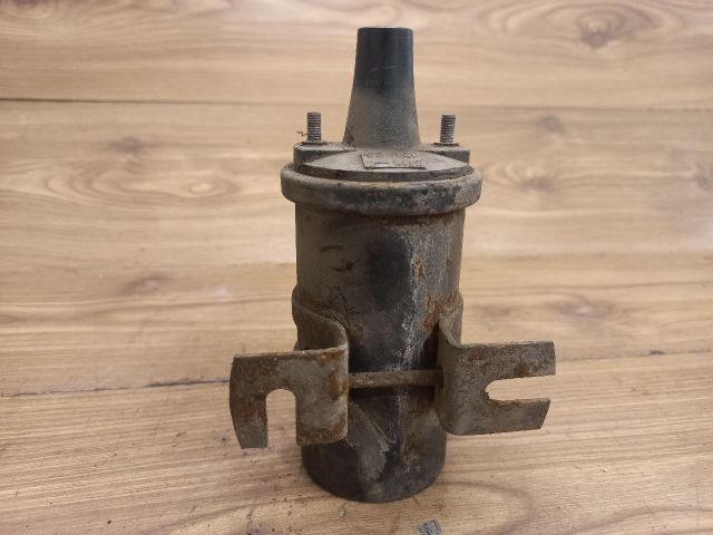 bontott LADA 2104 Gyújtótrafó