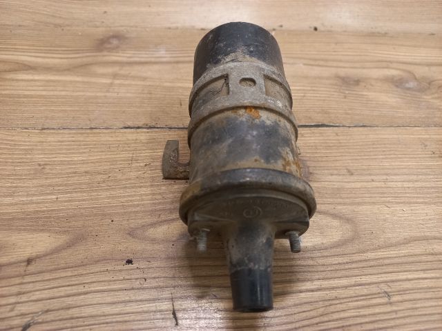 bontott LADA 2104 Gyújtótrafó