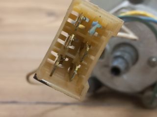 bontott LADA 2104 Kilométeróra