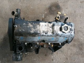 bontott LADA 2104 Motor (Fűzött blokk hengerfejjel)