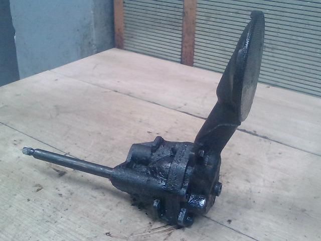 bontott LADA 2104 Olajszivattyú